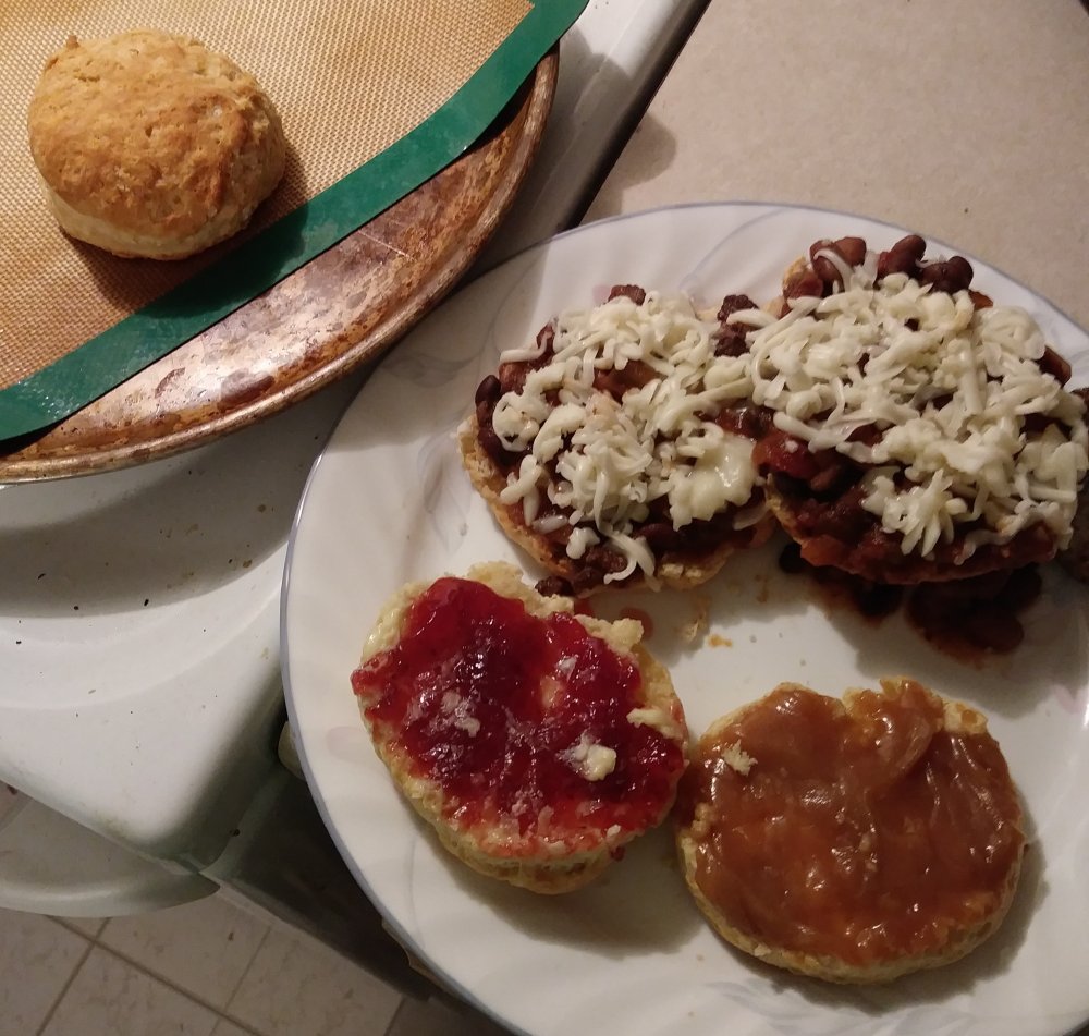 2020-01-19 Buttermilk Biscuits and chili.jpg