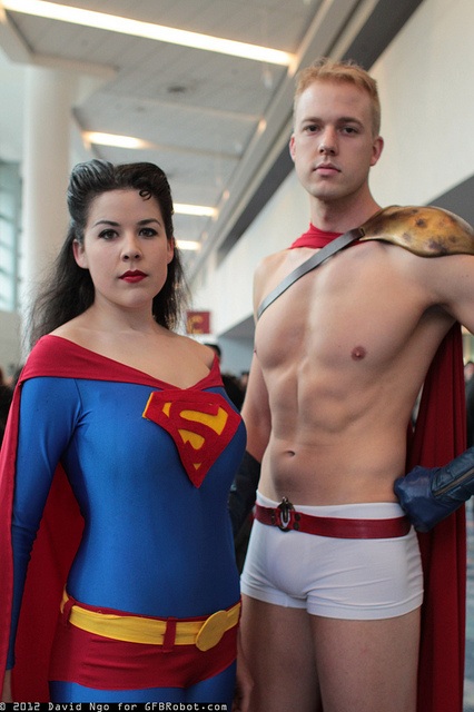cosplay-superman-powergirl-crossplay.jpg